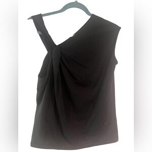 One-Shoulder Black Women's Top with Twist Detail